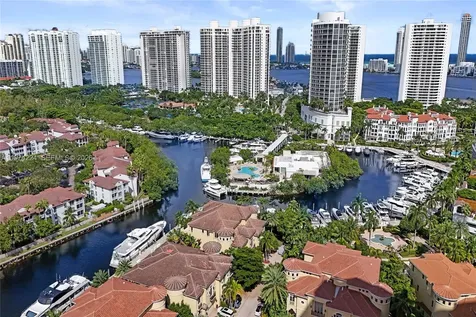 20291 NE 30th Avenue Aventura FL 33180