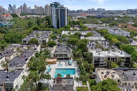 20291 NE 30th Avenue Aventura FL 33180
