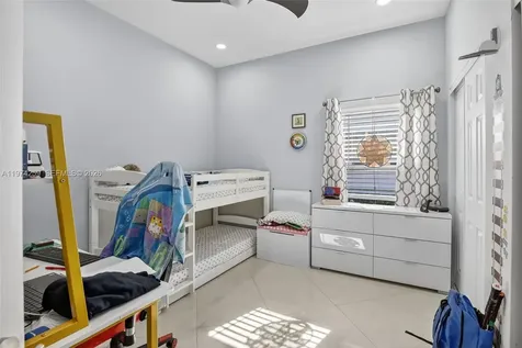 4301 Diamond Row Weston FL 33331