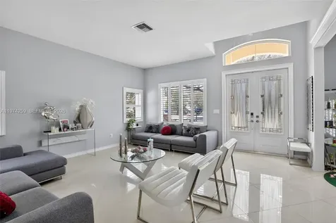 4301 Diamond Row Weston FL 33331