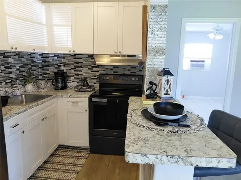 1431 SW 24th Court Fort Lauderdale FL 33315