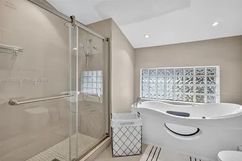 221 NE 212th Street Miami FL 33179