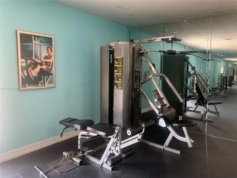 18051 NW 68th Avenue Hialeah FL 33015