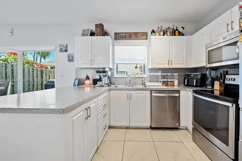 930 SW 147th Court Miami FL 33194