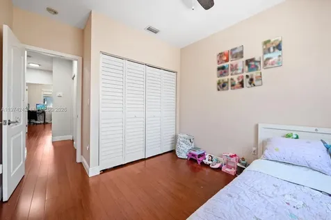 930 SW 147th Court Miami FL 33194