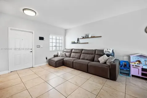 930 SW 147th Court Miami FL 33194
