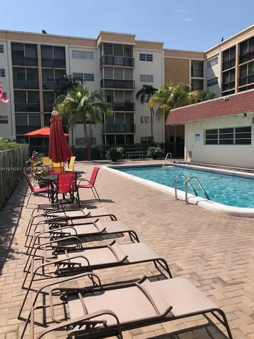 220 SW 9th Avenue Hallandale Beach FL 33009