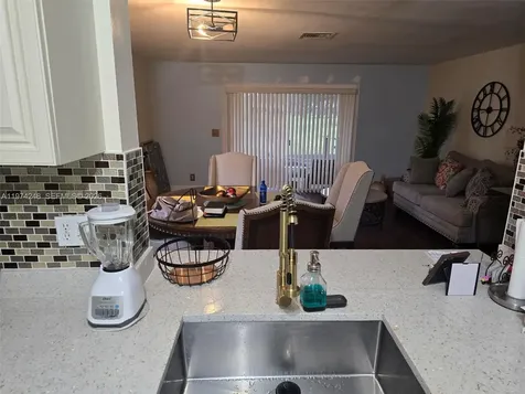 3945 Kamena Court Boynton Beach FL 33436