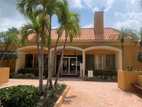 18101 NW 68th Avenue Hialeah FL 33015