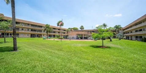 5300 Washington Street Hollywood FL 33021
