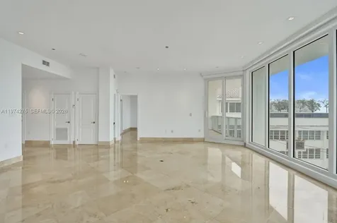 100 Lincoln Road Miami Beach FL 33139