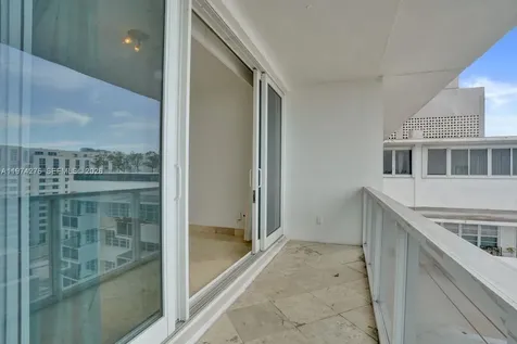 100 Lincoln Road Miami Beach FL 33139