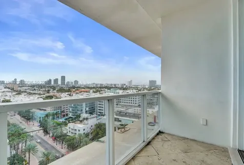 100 Lincoln Road Miami Beach FL 33139