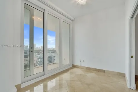 100 Lincoln Road Miami Beach FL 33139