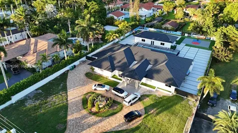365 NW 132nd Avenue Miami FL 33182