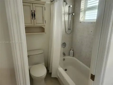 5101 NW 34th Street Lauderdale Lakes FL 33319