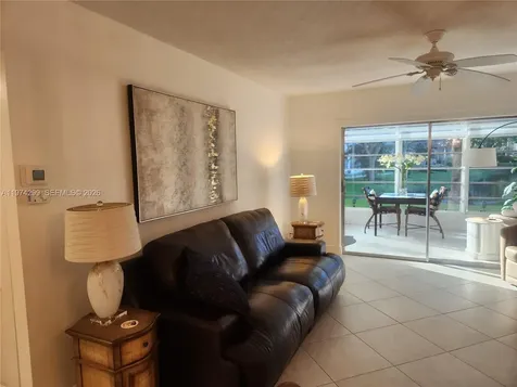 5101 NW 34th Street Lauderdale Lakes FL 33319