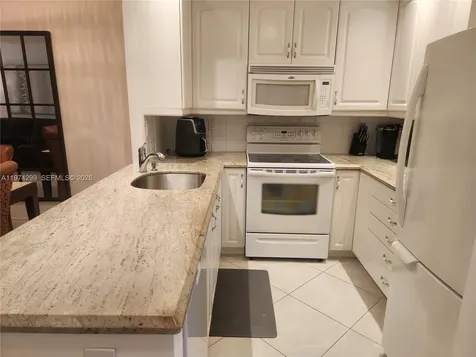 5101 NW 34th Street Lauderdale Lakes FL 33319