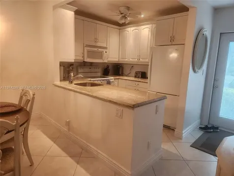 5101 NW 34th Street Lauderdale Lakes FL 33319
