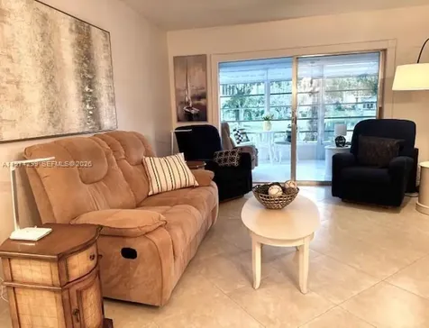 5101 NW 34th Street Lauderdale Lakes FL 33319