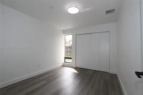 4940 SW 94th Way Cooper City FL 33328