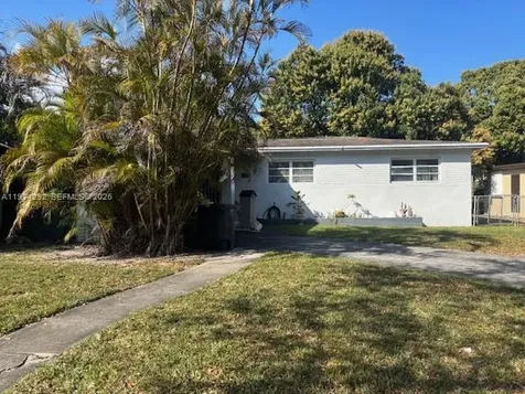 15 NE 130th Street North Miami FL 33161
