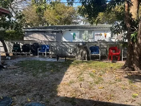 15 NE 130th Street North Miami FL 33161