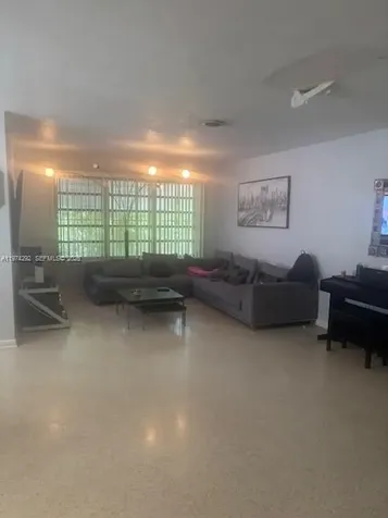 15 NE 130th Street North Miami FL 33161