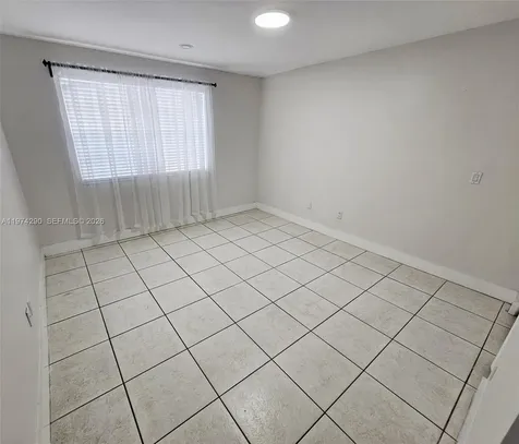 4560 NW 79 Avenue Doral FL 33166