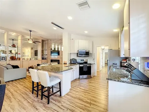 1529 NW Amherst Drive Port St. Lucie FL 34986