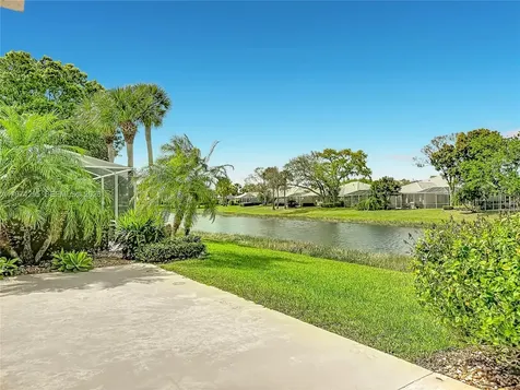 1529 NW Amherst Drive Port St. Lucie FL 34986