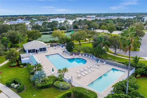 1529 NW Amherst Drive Port St. Lucie FL 34986
