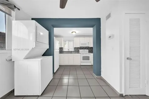 1853 SW 17th Street Miami FL 33145