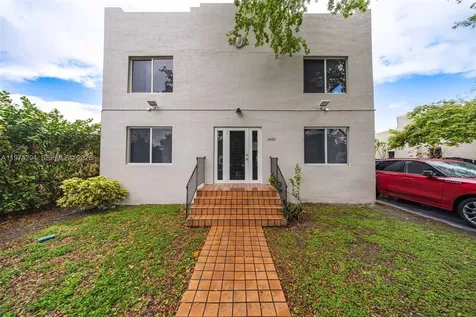 1853 SW 17th Street Miami FL 33145
