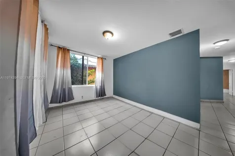 1853 SW 17th Street Miami FL 33145