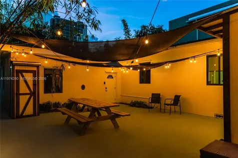 3134 Carter Street Miami FL 33133