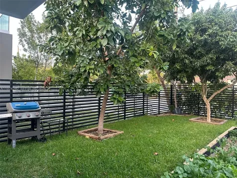 3134 Carter Street Miami FL 33133