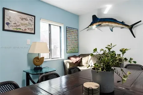 3134 Carter Street Miami FL 33133