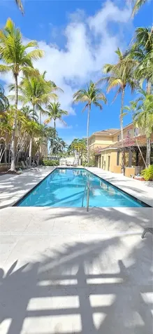 2945 NE 185th Street Aventura FL 33180