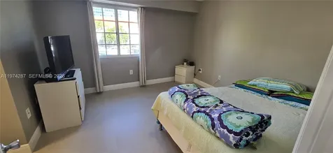 2945 NE 185th Street Aventura FL 33180