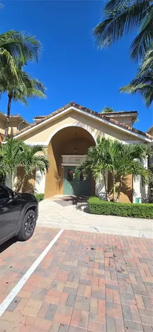 2945 NE 185th Street Aventura FL 33180