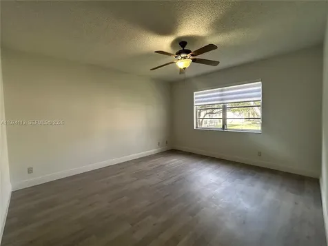 301 Cambridge Road Hollywood FL 33024