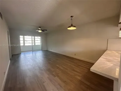 301 Cambridge Road Hollywood FL 33024