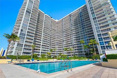 7601 E Treasure Drive North Bay Village FL 33141