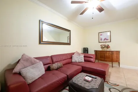 10 NW 110th Avenue Plantation FL 33324
