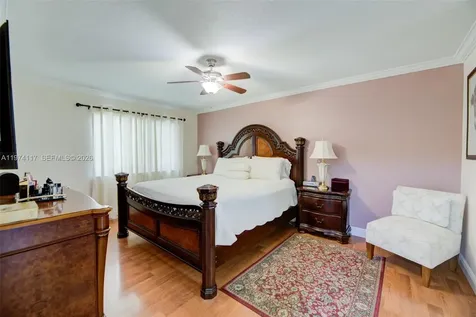 10 NW 110th Avenue Plantation FL 33324