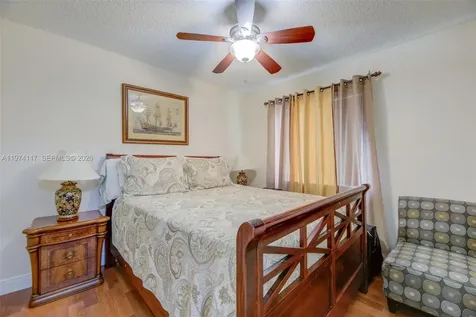 10 NW 110th Avenue Plantation FL 33324