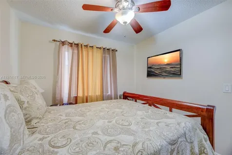 10 NW 110th Avenue Plantation FL 33324