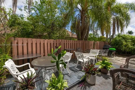 10 NW 110th Avenue Plantation FL 33324