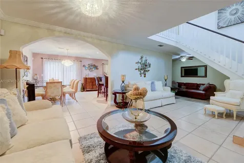 10 NW 110th Avenue Plantation FL 33324